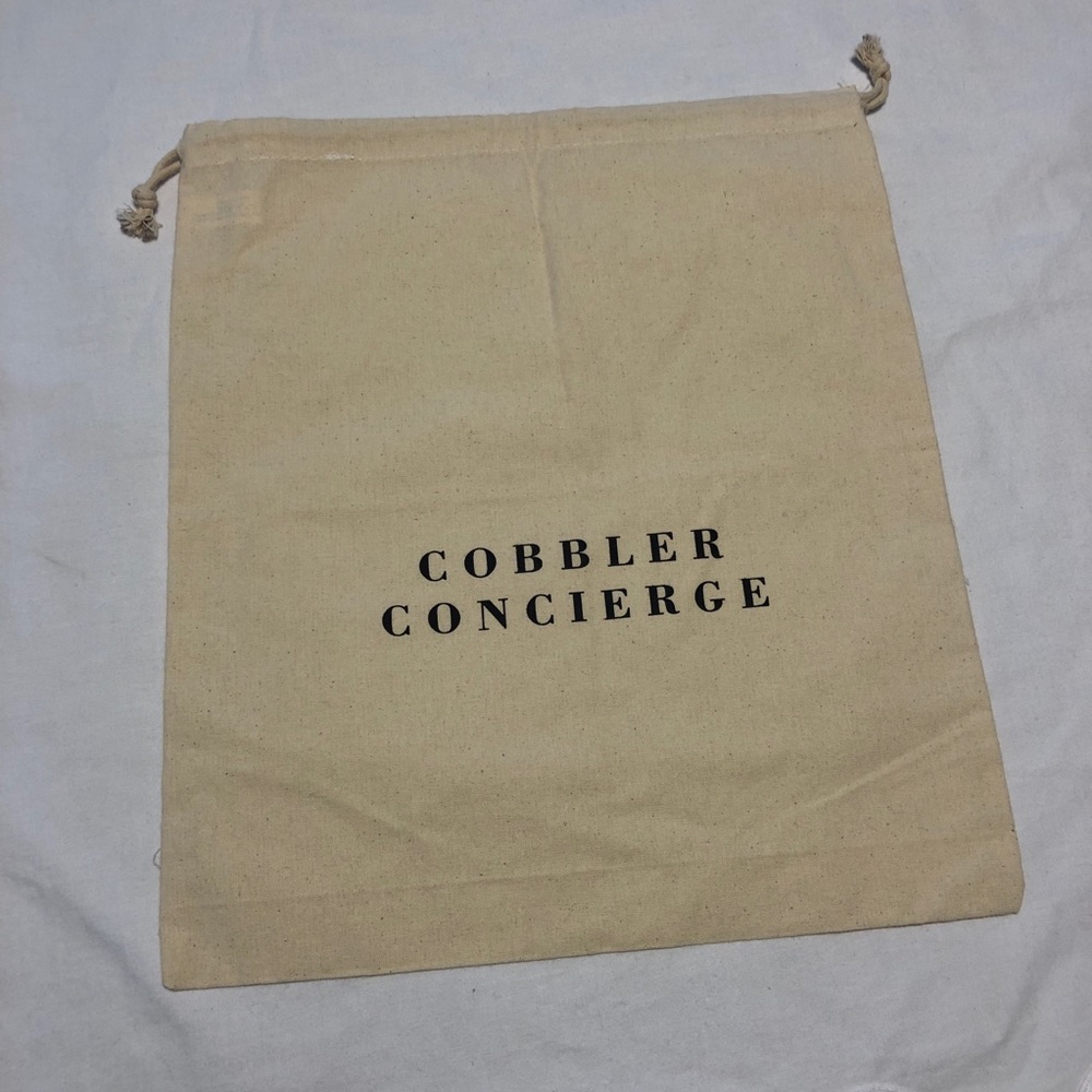 Cobbler Concierge  |  dust bag